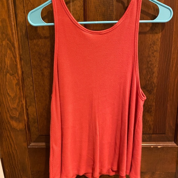 VOLCOM flowy tank - Picture 2 of 3